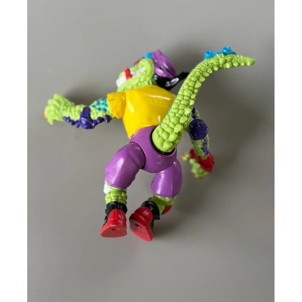 Vintage Teenage Mutant Ninja Turtles Mondo Gecko Figure 1990 Playmates